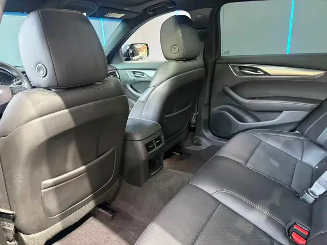 Cadillac CT5 — Фото автомобиля 10
