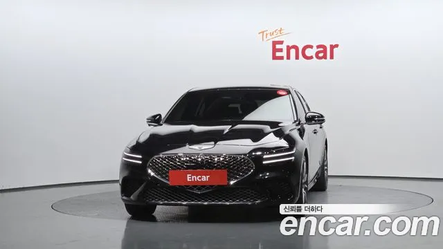 Genesis G70 — Фото автомобиля 3