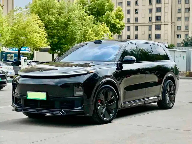 Фотография автомобиля — Li Auto L9