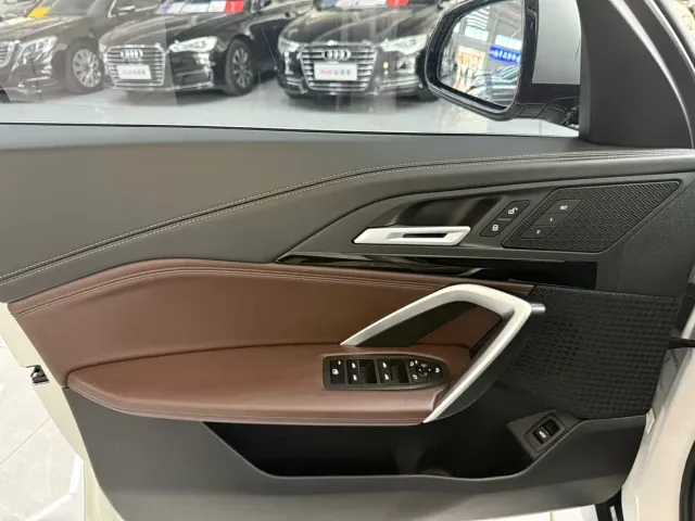 BMW X1 — Фото автомобиля 19