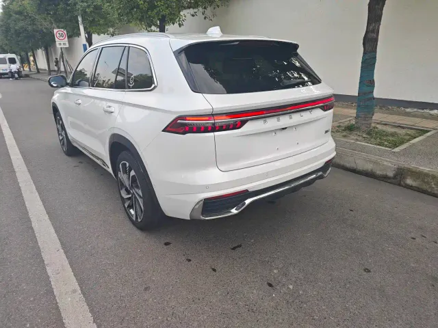 Geely Xingyue L — Фото автомобиля 9