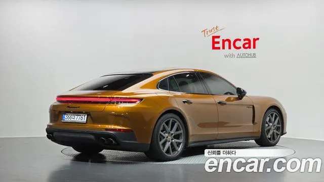 Porsche Panamera 976 — Фото автомобиля 2