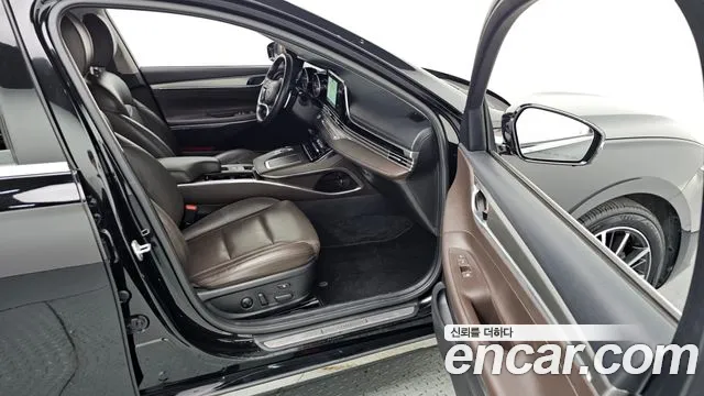 Hyundai Grandeur Новый Grandeur IG — Фото автомобиля 23