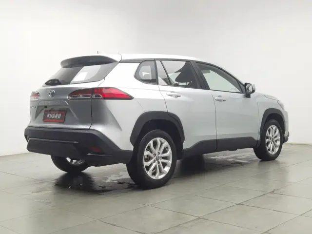 Toyota Frontlander — Фото автомобиля 2