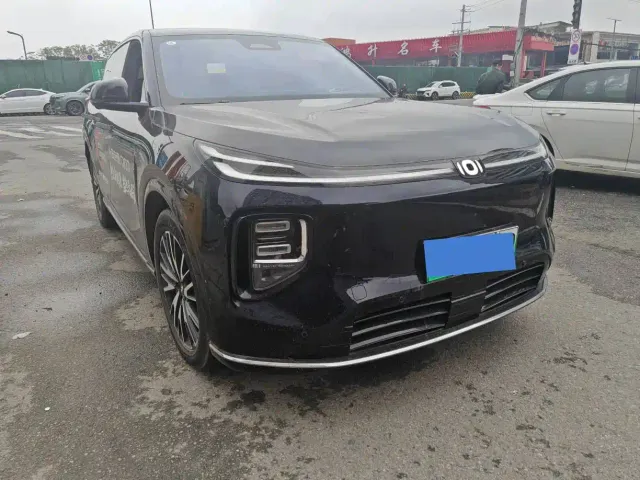 Changan Qiyuan Q07 — Фото автомобиля 3