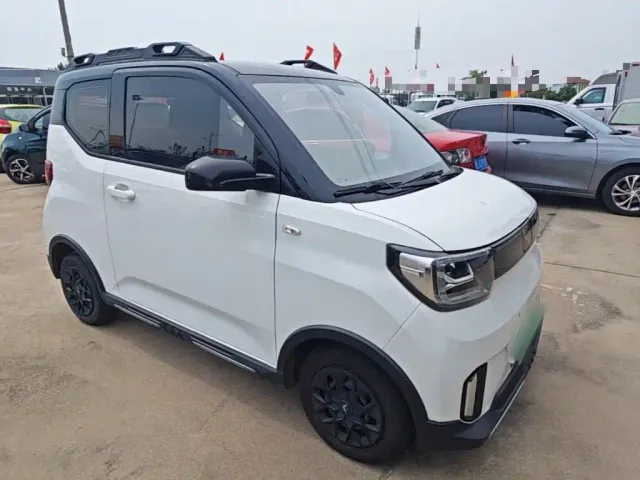Wuling Hongguang Mini EV — Фото автомобиля 3