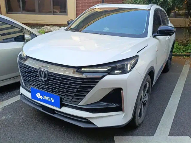 Фотография автомобиля — Changan CS55 Plus