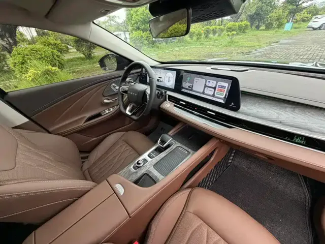 Chery Arrizo 8 — Фото автомобиля 13