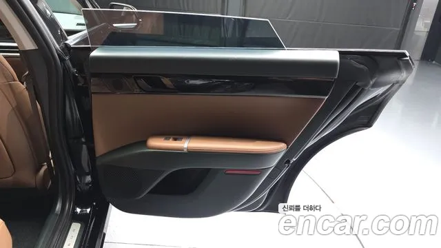 Hyundai Grandeur GN7 — Фото автомобиля 14