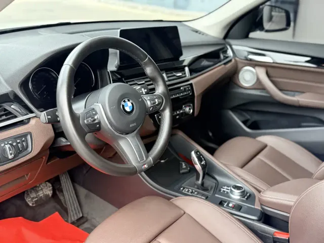 BMW X1 — Фото автомобиля 13