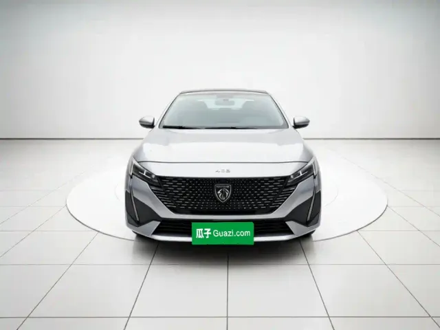 Peugeot 408 — Фото автомобиля 2