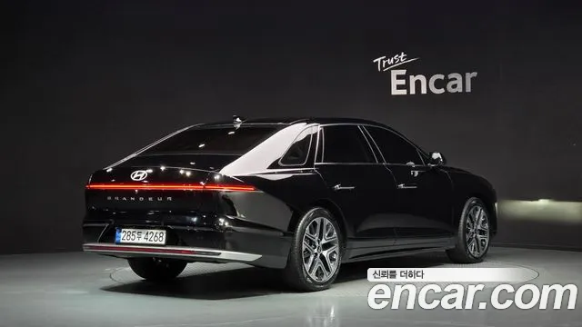 Hyundai Grandeur GN7 — Фото автомобиля 2