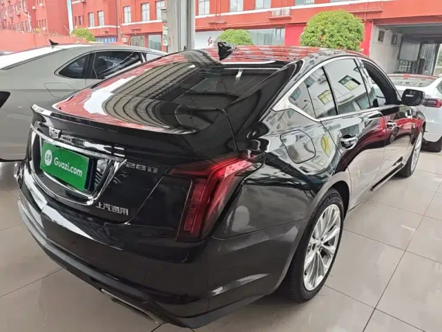 Cadillac CT5 — Фото автомобиля 6