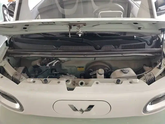 Wuling Hongguang Mini EV — Фото автомобиля 19