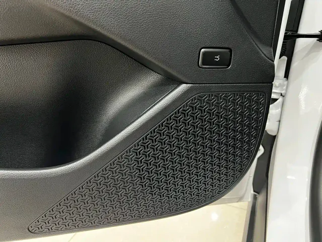 BYD Qin PLUS — Фото автомобиля 26