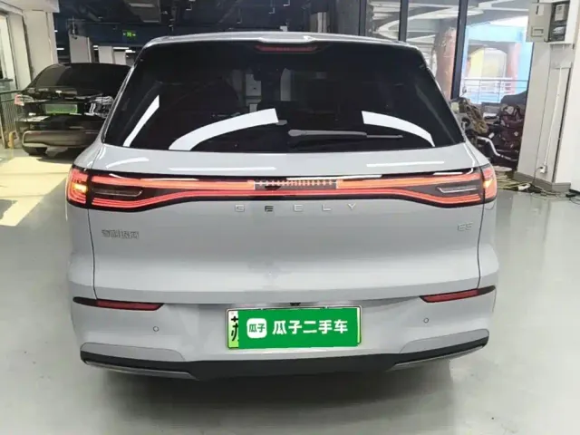 Geely Galaxy E5 — Фото автомобиля 5