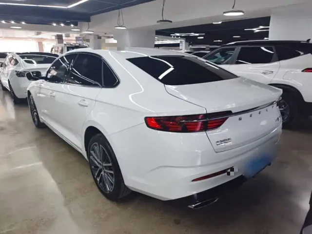 Geely Xingrui — Фото автомобиля 4
