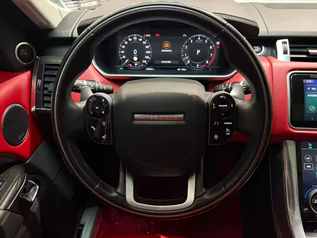 Land Rover Range Rover Sport — Фото автомобиля 12