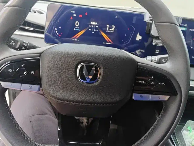 Changan Raeton Plus — Фото автомобиля 15