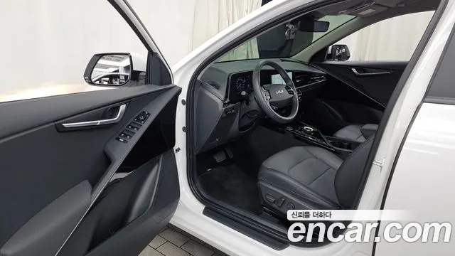 Kia Niro The All New Niro Prestige — Фото автомобиля 10
