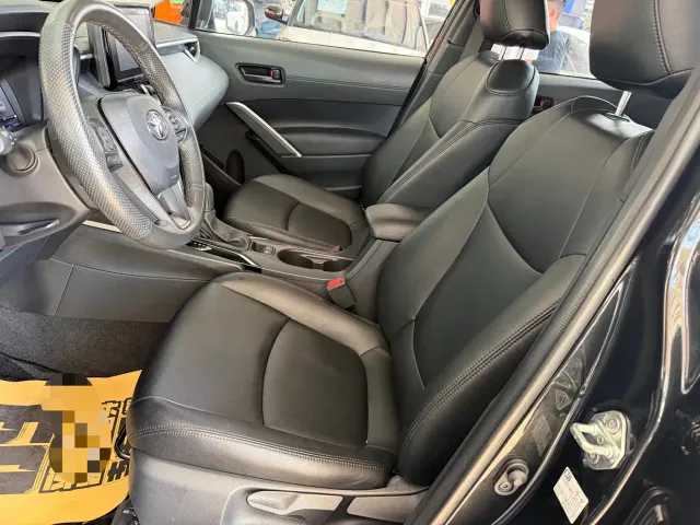 Toyota Corolla Cross — Фото автомобиля 15