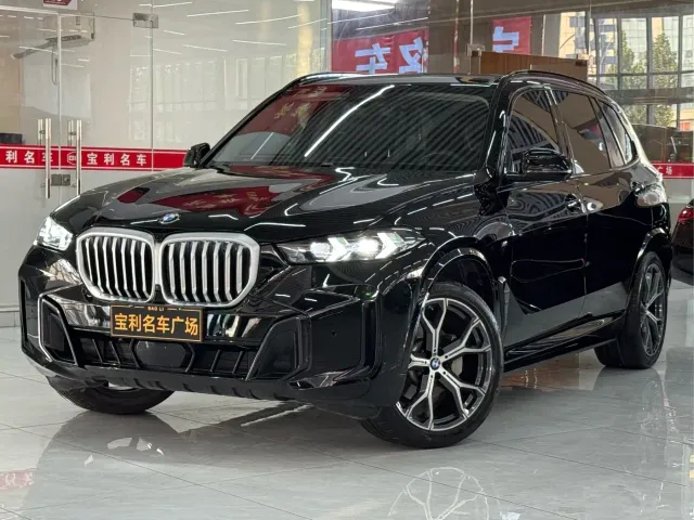 BMW X5 — Фото автомобиля 2
