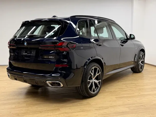 BMW X5 — Фото автомобиля 4