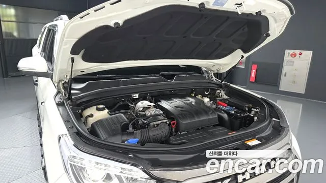 KG_Mobility_Ssangyong Rexton Новый Rexton Sport Khan Дизель 2.2 4WD — Фото автомобиля 6