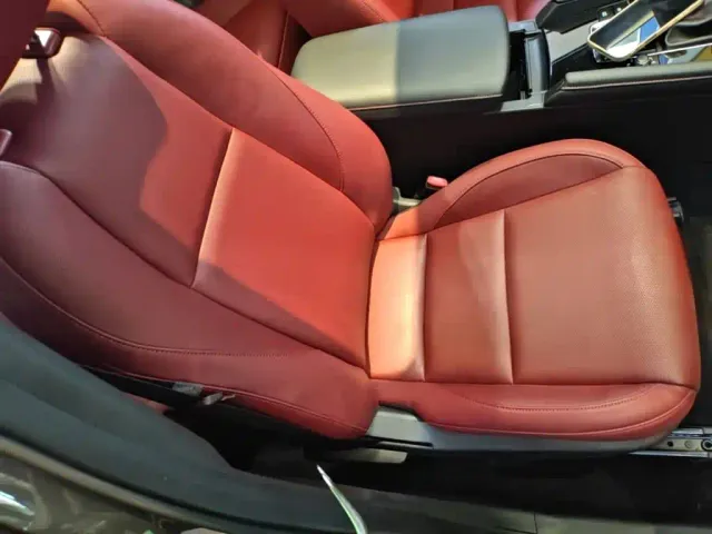 Mazda Axela — Фото автомобиля 24