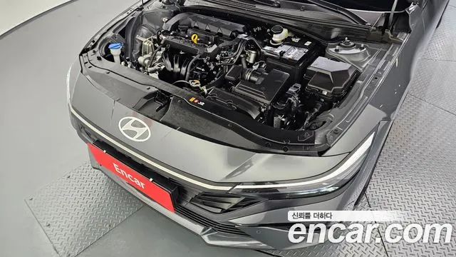 Hyundai AVANTE Новый Avante (CN7) — Фото автомобиля 6