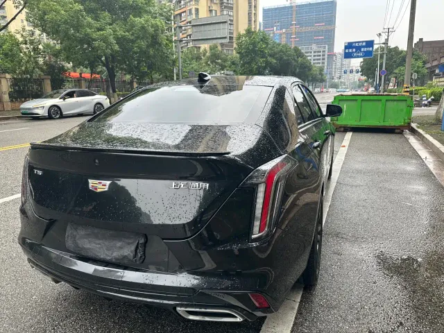 Cadillac CT4 — Фото автомобиля 8
