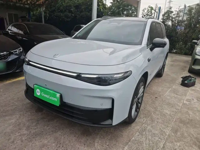 Фотография автомобиля — Leapmotor C16