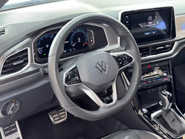 Volkswagen T-Roc — Фото автомобиля 14