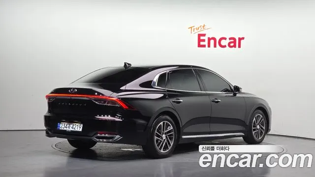 Hyundai Grandeur Новый Grandeur IG — Фото автомобиля 2