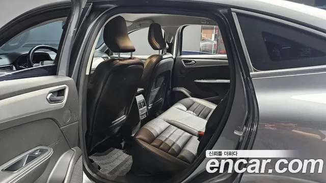 Renault Korea XM3 — Фото автомобиля 16