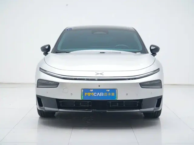 Xpeng P7+ — Фото автомобиля 17