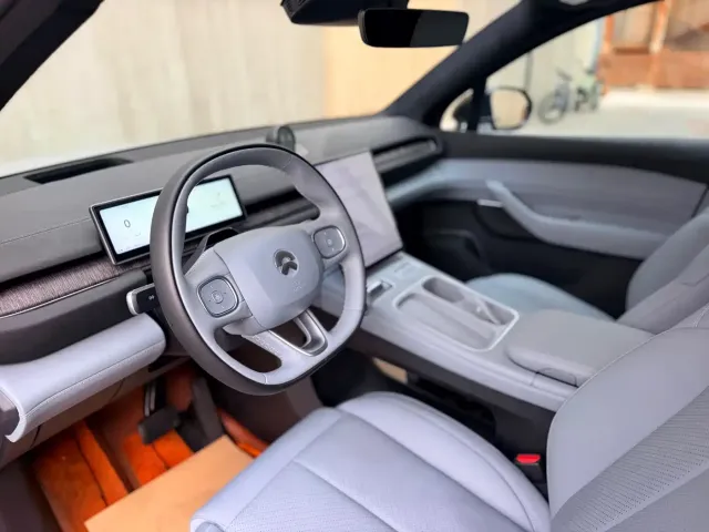 Nio EC6 — Фото автомобиля 15