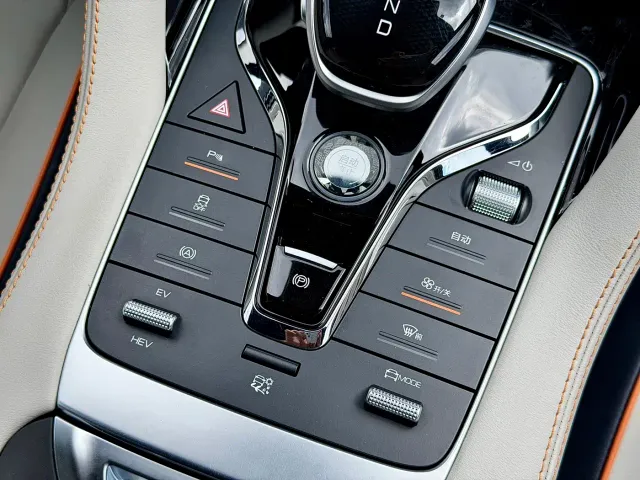 BYD Song PLUS — Фото автомобиля 14