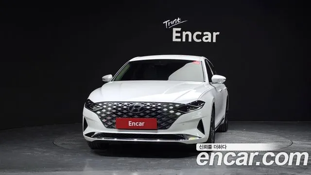 Hyundai Grandeur — Фото автомобиля 3