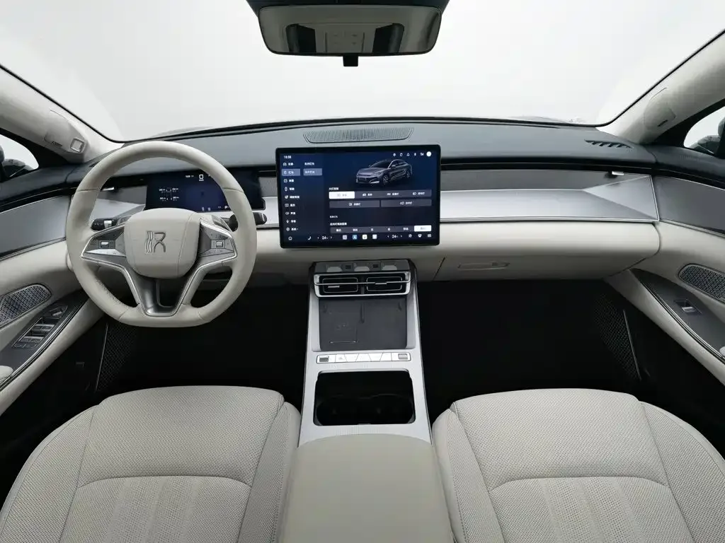 BYD Han L 2025 EV 701KM LiDAR Premium — Фото автомобиля 5