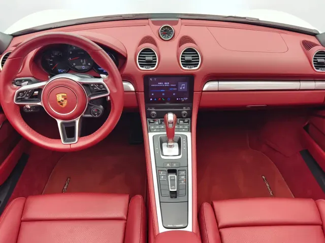 Porsche 718 — Фото автомобиля 10