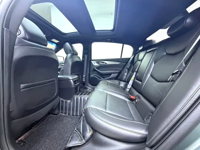 Cadillac CT5 — Фото автомобиля 6