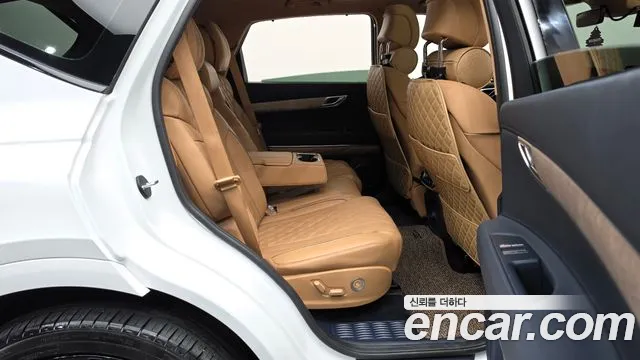 Genesis GV80 — Фото автомобиля 17