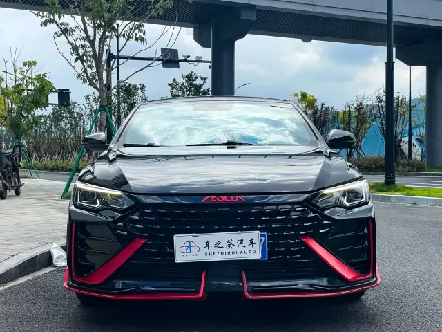 Фотография автомобиля — Dongfeng Yixuan MAX