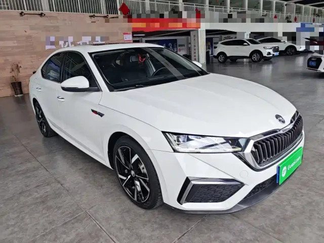 Skoda Octavia — Фото автомобиля 3