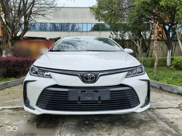 Toyota Corolla — Фото автомобиля 18