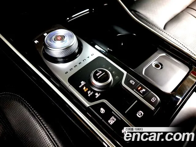 Kia Sorento — Фото автомобиля 5