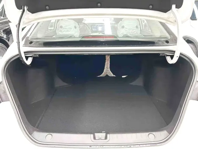 Geely Binrui — Фото автомобиля 6