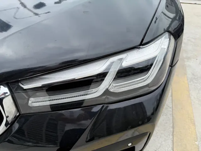 BMW 5 Series — Фото автомобиля 6