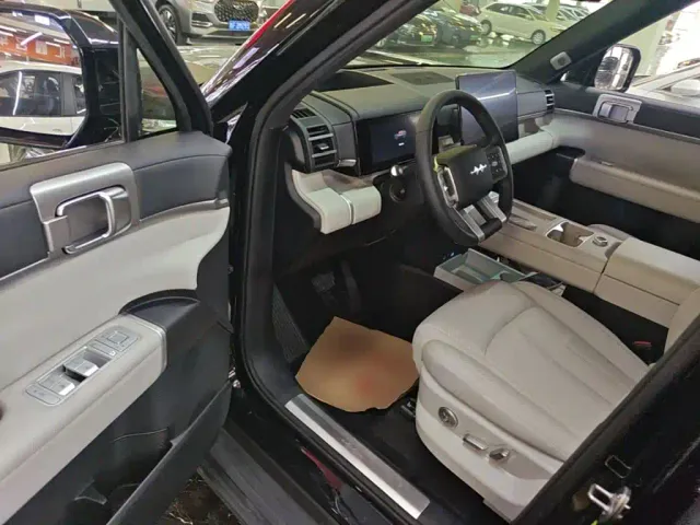 BYD FangChengBao Titanium 7 — Фото автомобиля 15